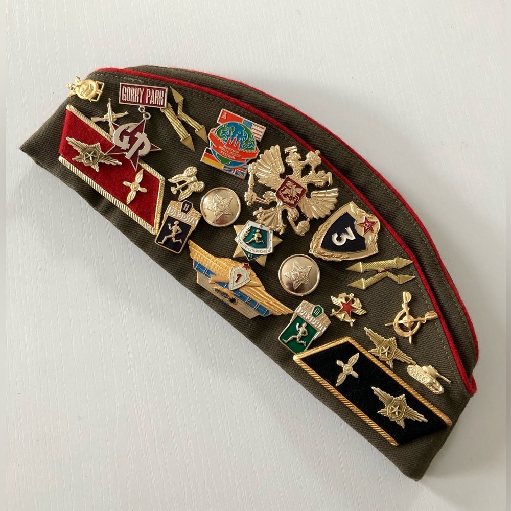 Soviet USSR Tank Commander's Garrison Cap 24 pins 2patches one size.